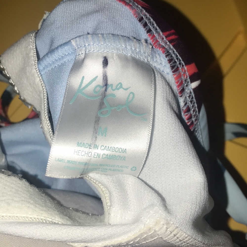Kona Sol full Swimsuit 🩱 - Picture 7 of 11